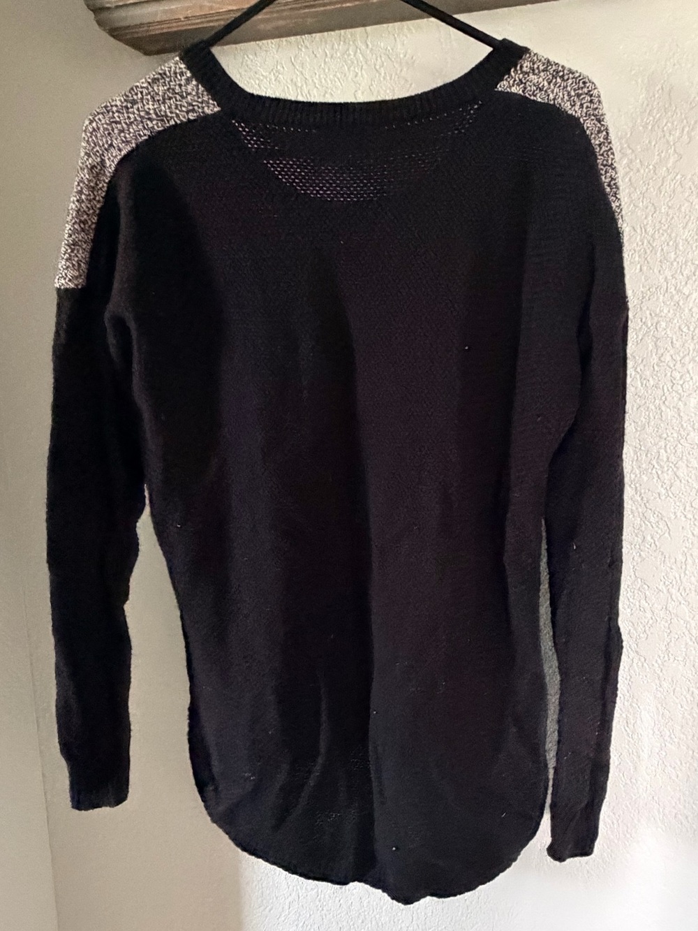 Madewell Two-Tone Crewneck Sweater marbled Black and Gray Medium - Picture 3 of 5